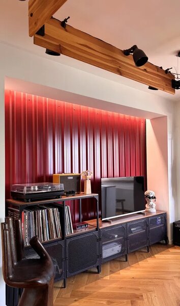 Colentina, Doamna Ghica, studio renovat cu designer